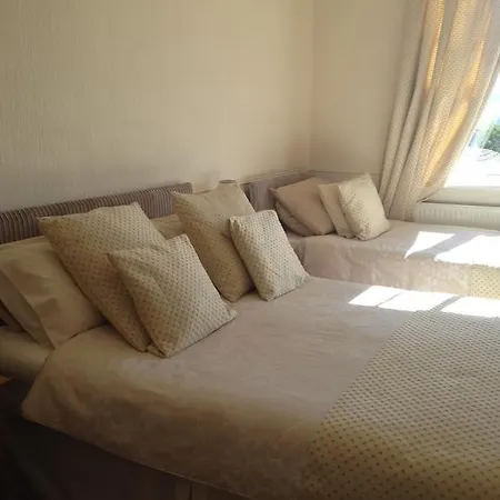 Rounton House فندق مبيت وإفطار روبن هودز باي