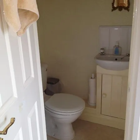 Rounton House * روبن هودز باي